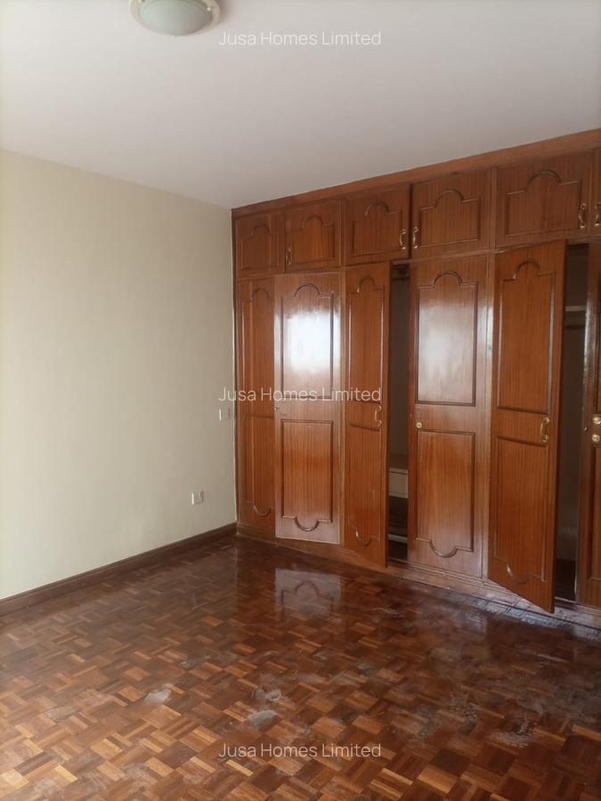 4 Bed Villa in Spring Valley - 4