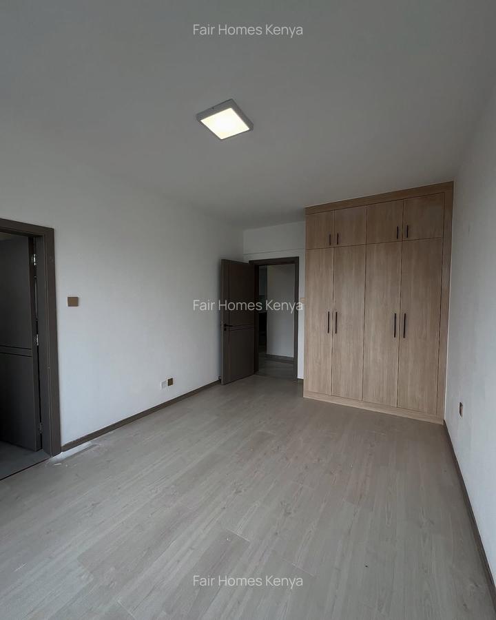 4 Bed Apartment with En Suite at Oledume Road - 11