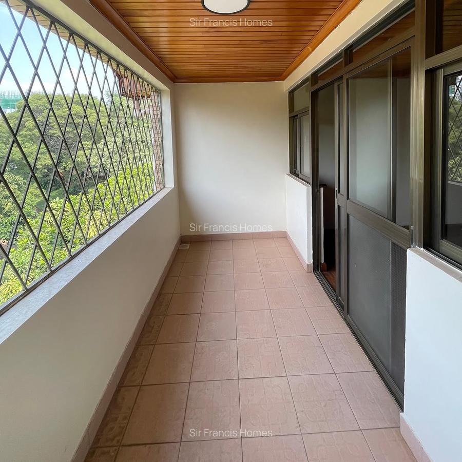 Serviced 4 Bed Apartment with En Suite in Riverside - 3