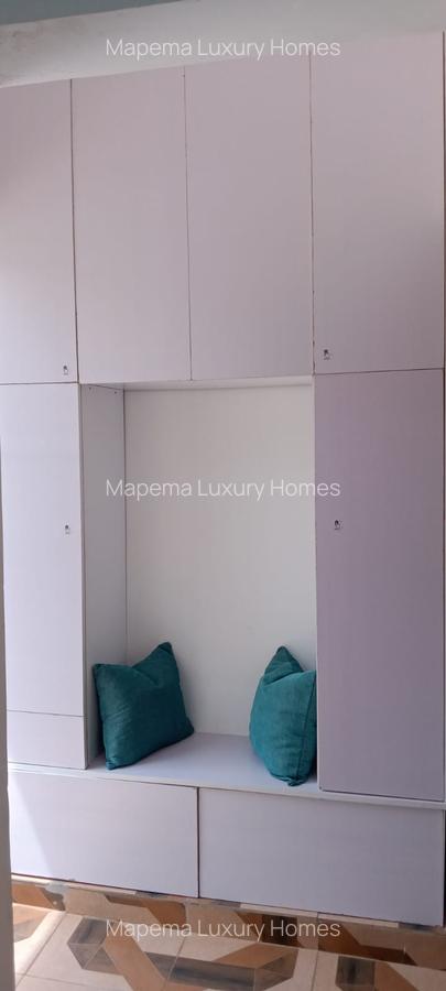 1 Bed House with En Suite at Tree Lane - 11