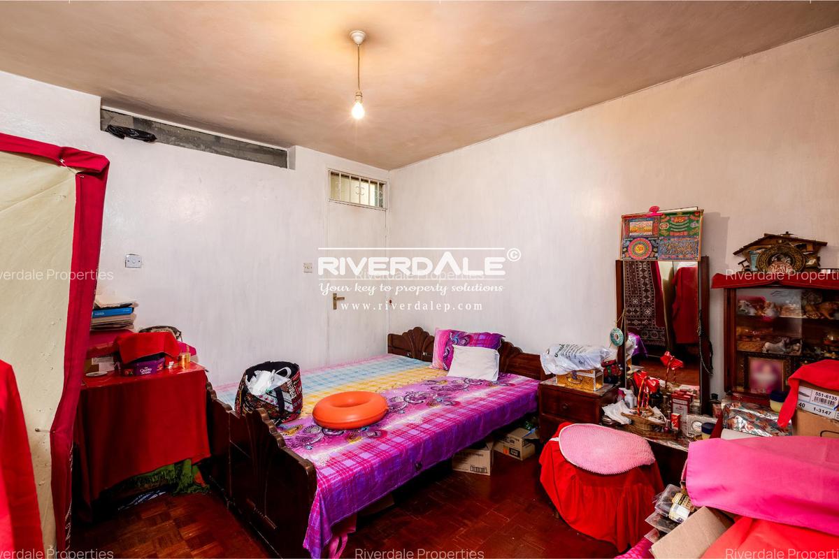 5 Bed Townhouse with En Suite in South B - 3