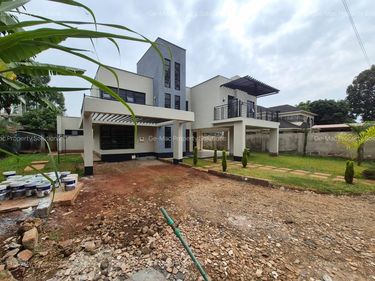 4 Bed House with En Suite in Thome - 13