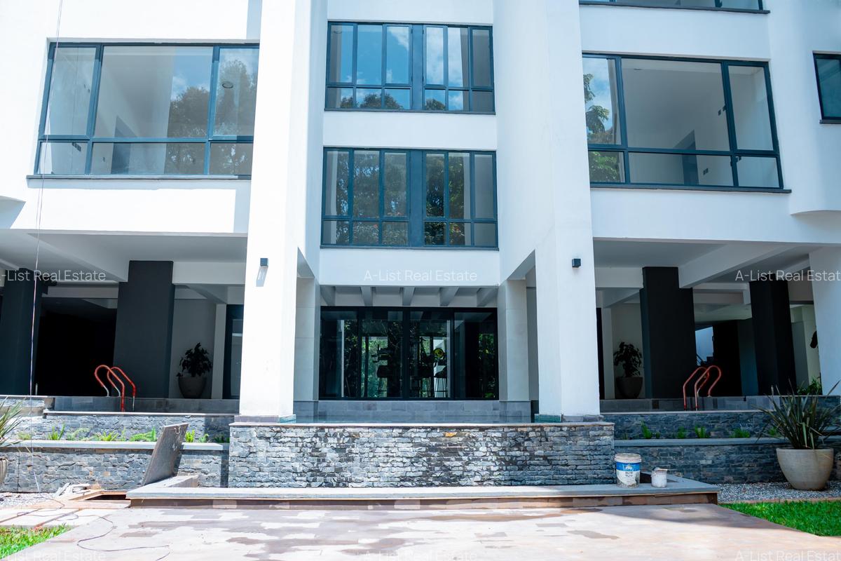3 Bed Apartment with En Suite at Peponi Road - 10