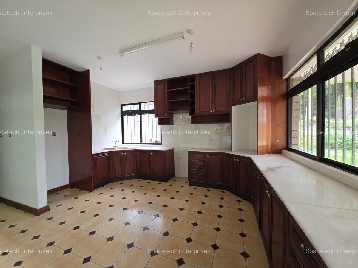 5 Bed House with En Suite in Muthaiga - 8