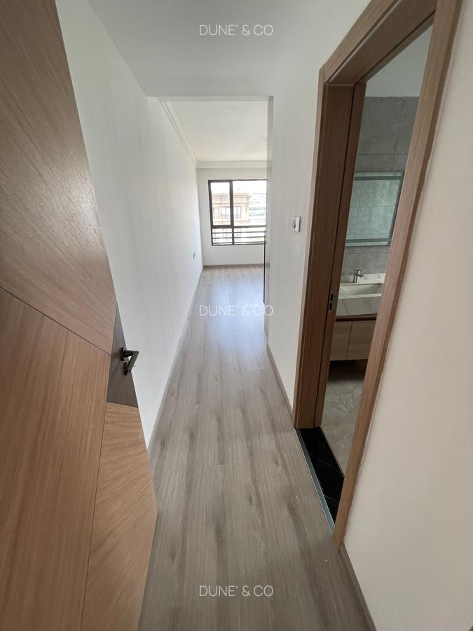 Serviced 3 Bed Apartment with En Suite in Riverside - 9