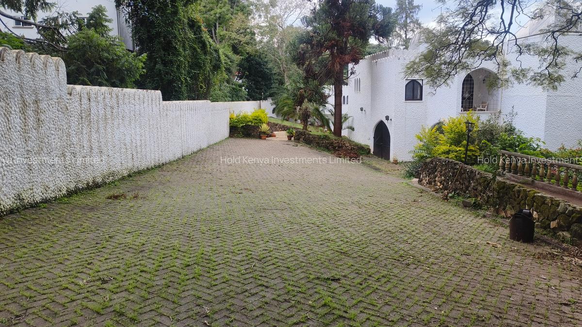 7 Bed House with En Suite at Muthaiga - 2