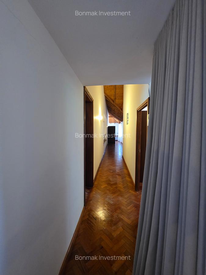 4 Bed Townhouse with En Suite at Runda - 20