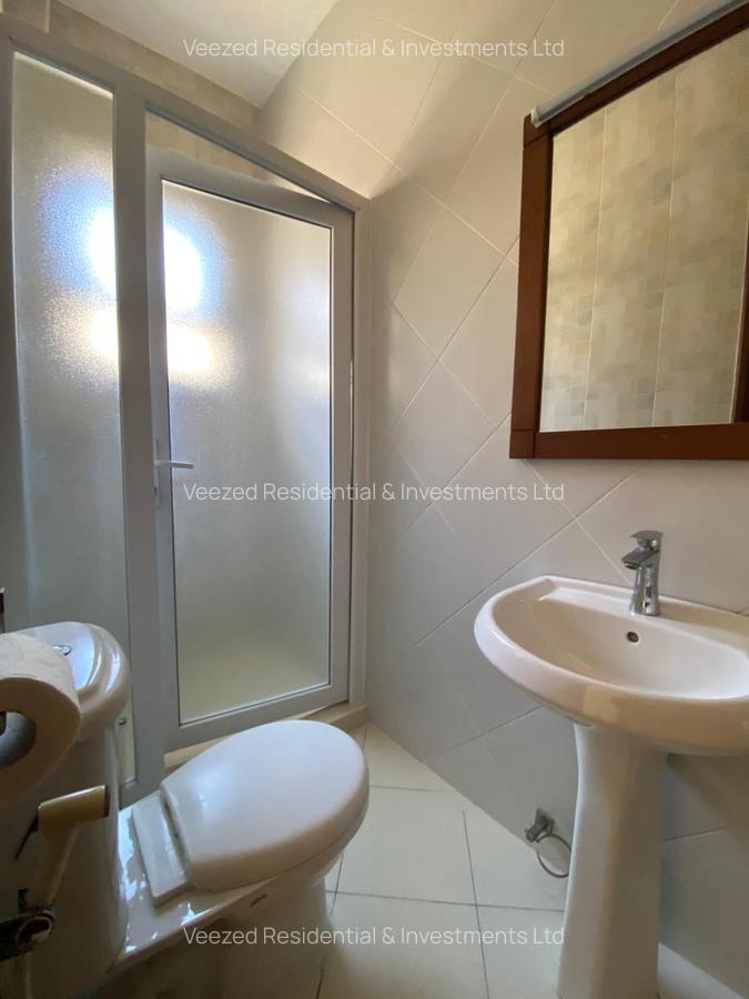 3 Bed Apartment with En Suite in Nyali Area - 14