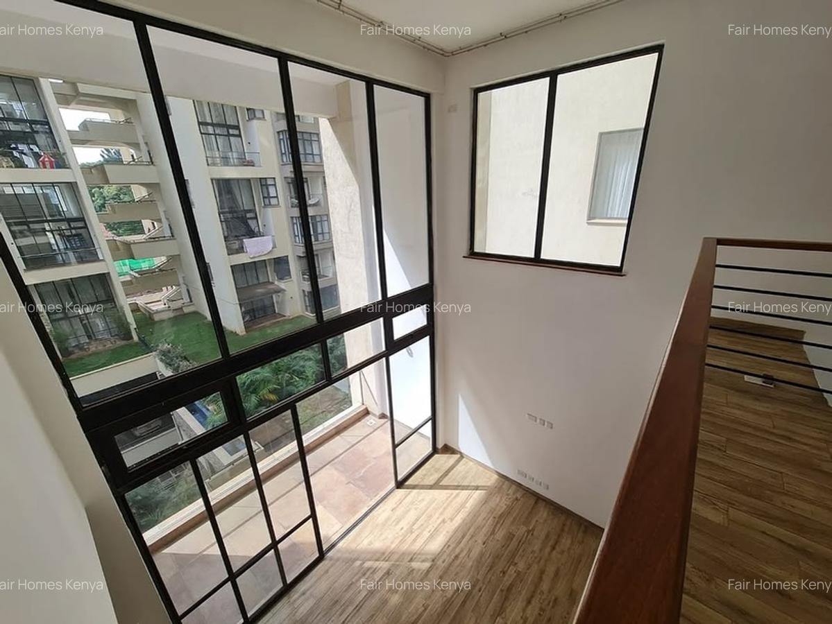 4 Bed Apartment with En Suite at Riverside Drive - 7