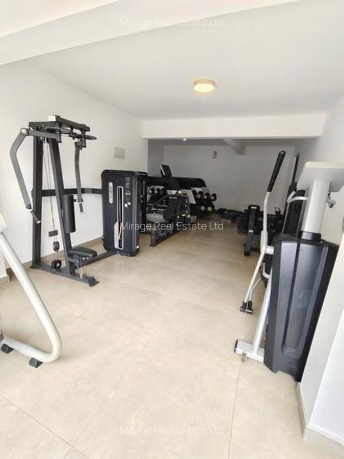 2 Bed Apartment with Swimming Pool in Riverside - 3