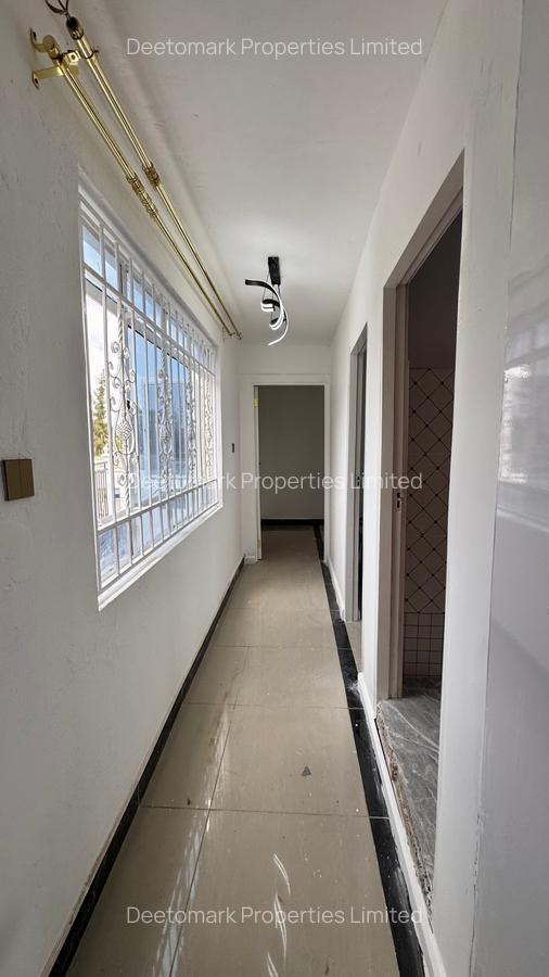 2 Bed Apartment with En Suite at Karen - 18