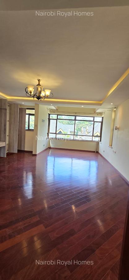 5 Bed Townhouse with En Suite at Convent Drive - 18