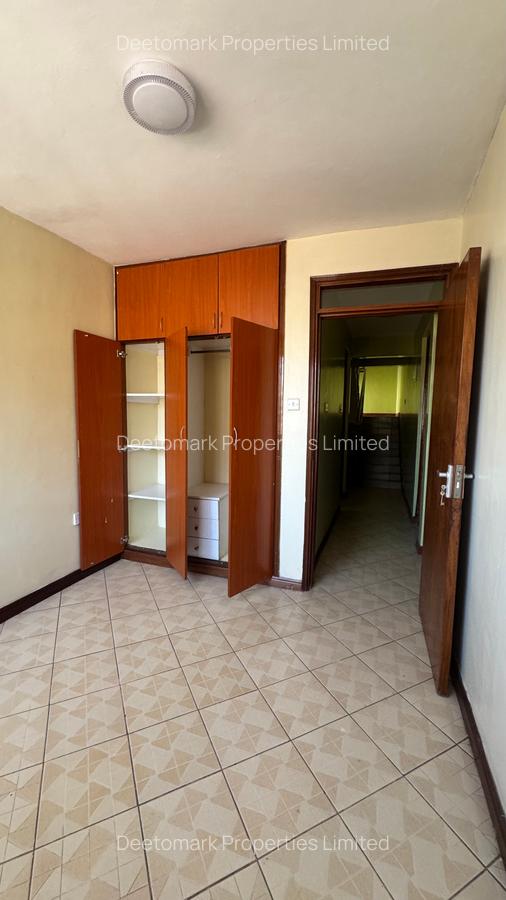 4 Bed Townhouse with En Suite at Dog Unit - 9