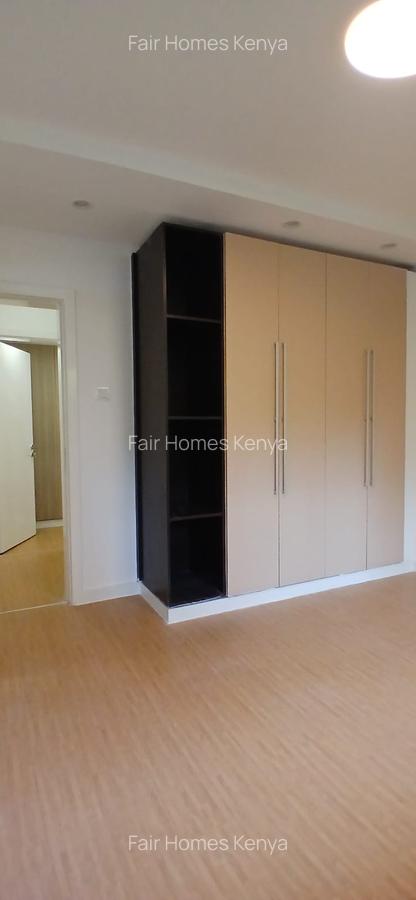 4 Bed Apartment with En Suite at Hatheru Road - 4