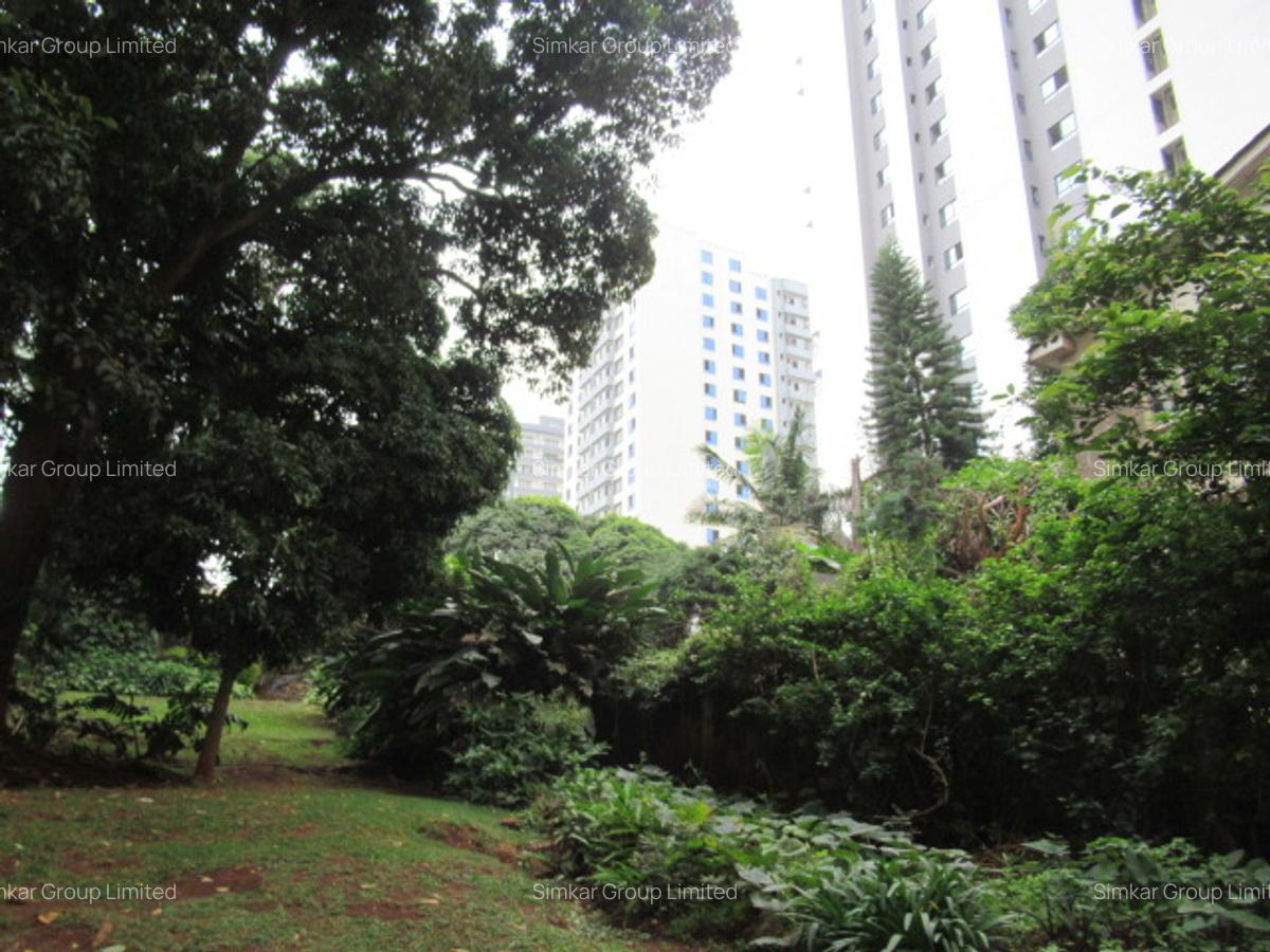 Land at Off Parklands Rd - 9