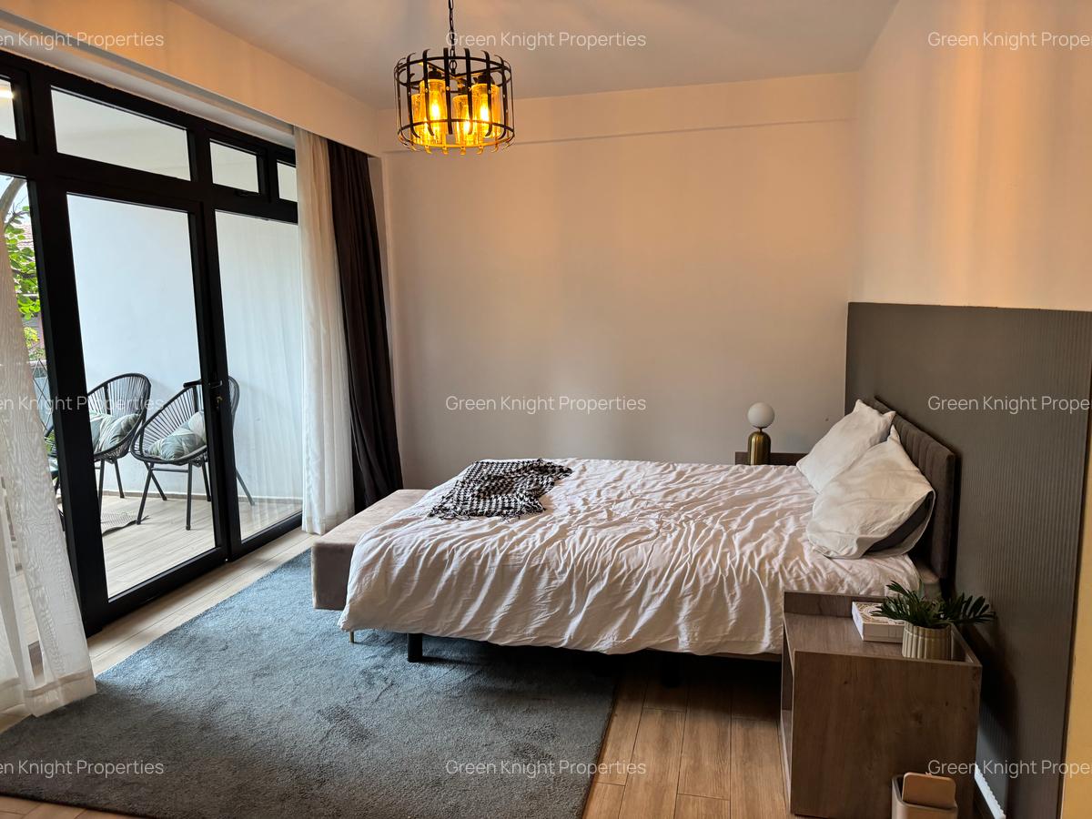 Serviced 2 Bed Apartment with En Suite in Lavington - 8