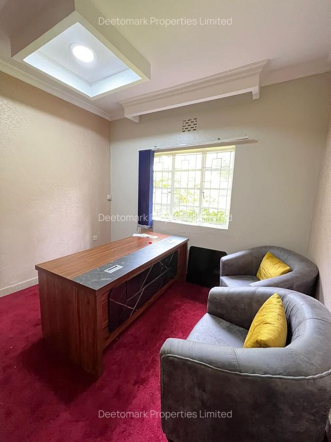 3 Bed House with Garden at Galleria - 12