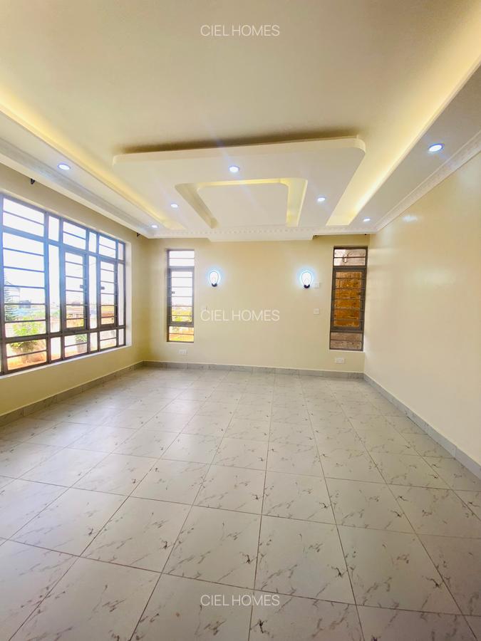 5 Bed Townhouse with En Suite at Mugutha - 13