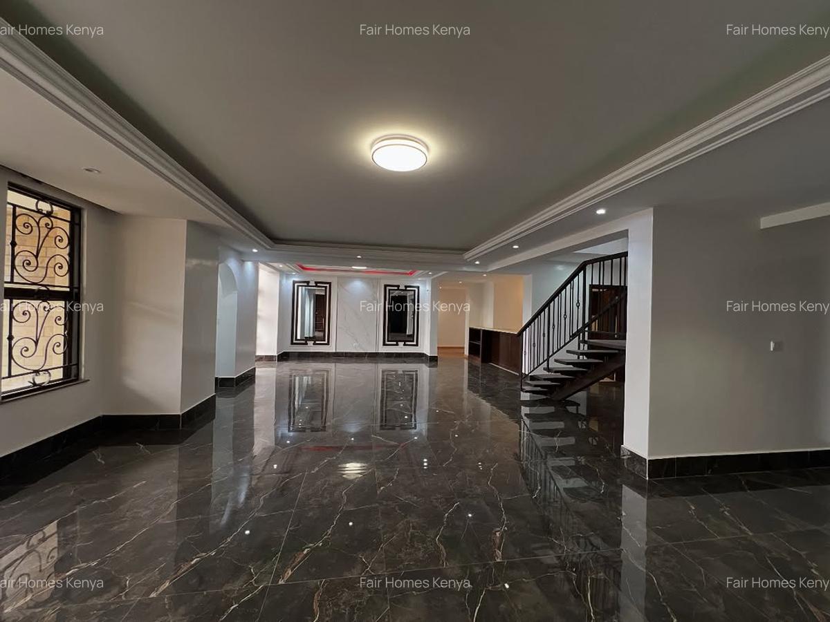 4 Bed Apartment with En Suite at Oloitoktok Road - 5