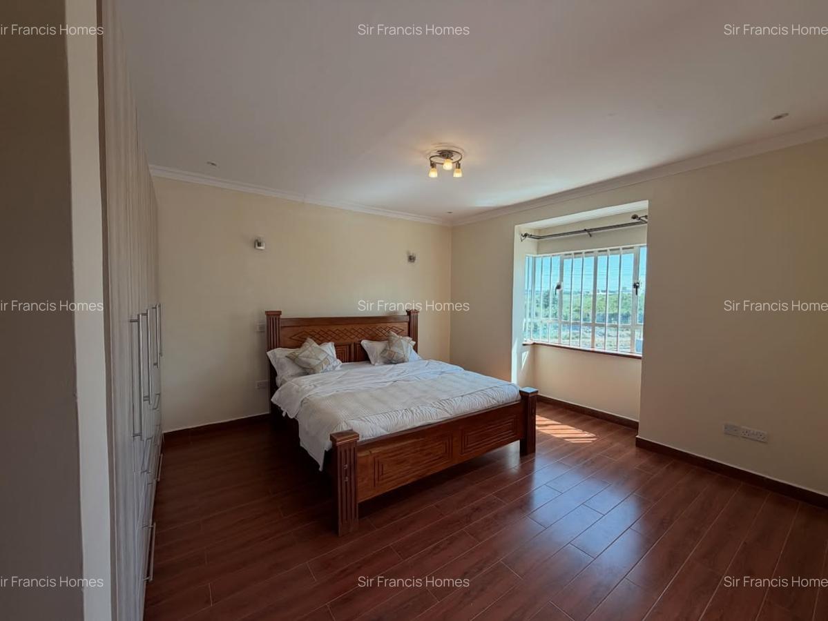 4 Bed Townhouse with En Suite at South C - 14