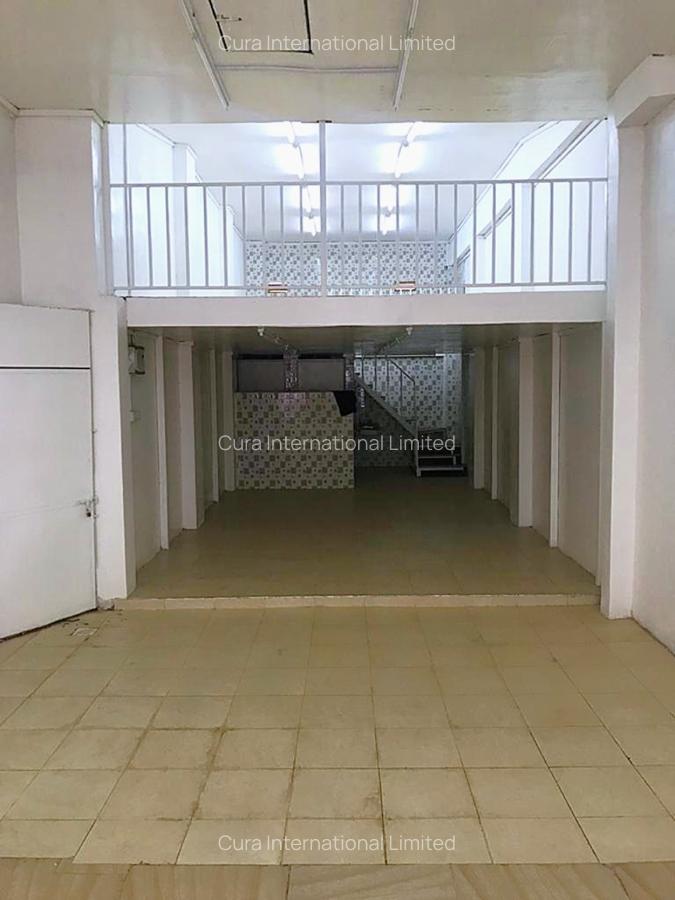 5,000 ft² Shop in Nairobi CBD - 3