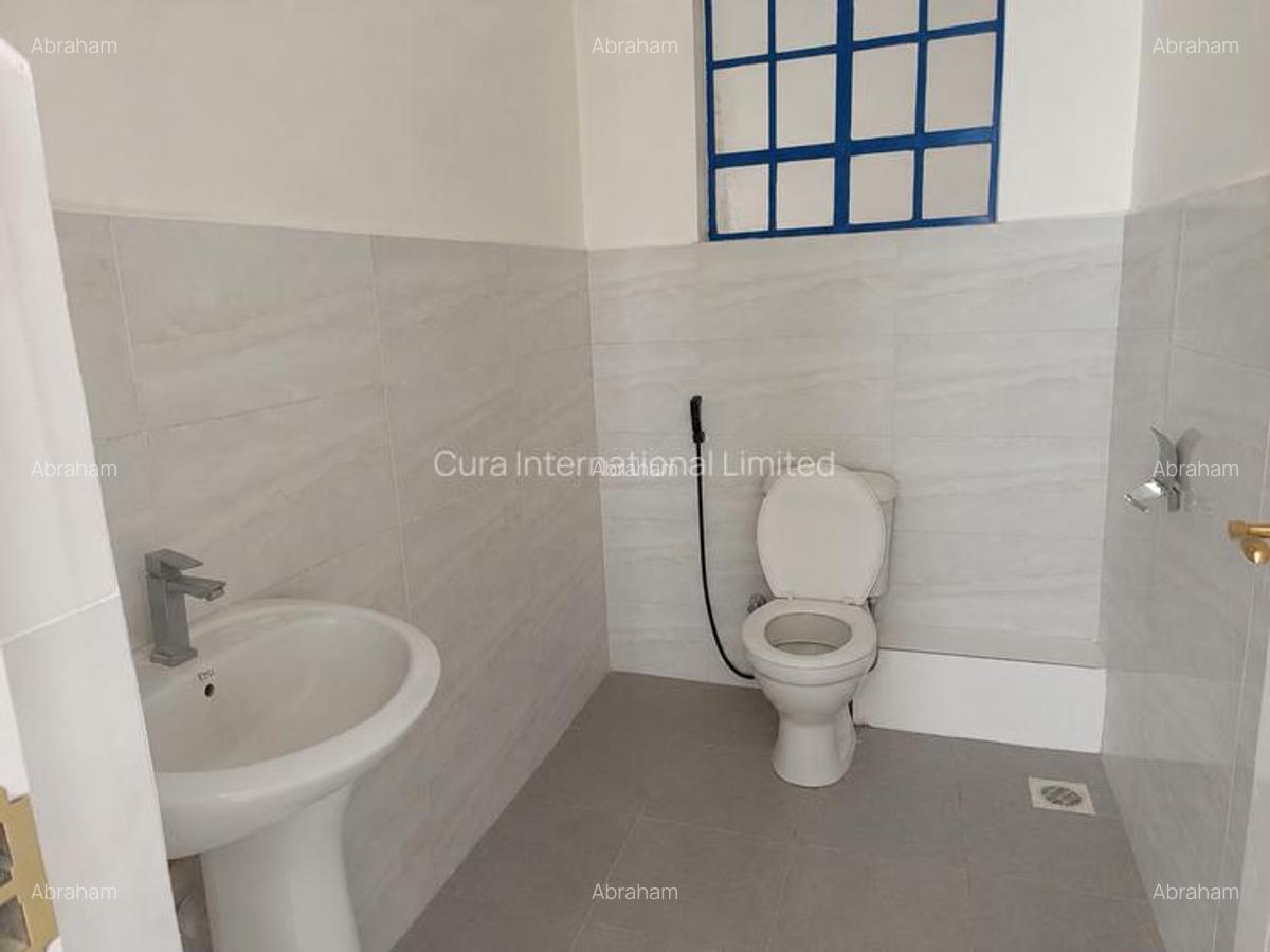 Furnished 11,600 ft² Commercial Property with Parking at Quarry Road - 5