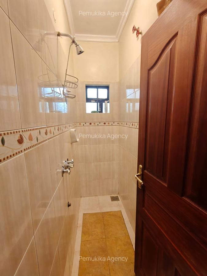 2 Bed House at Southrd - 17