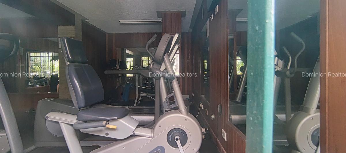 1 Bed Apartment with En Suite at Komo Lane - 11