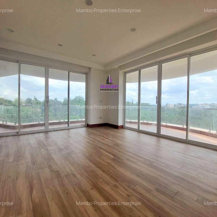 4 Bed Apartment with En Suite at City Park Drive - 17