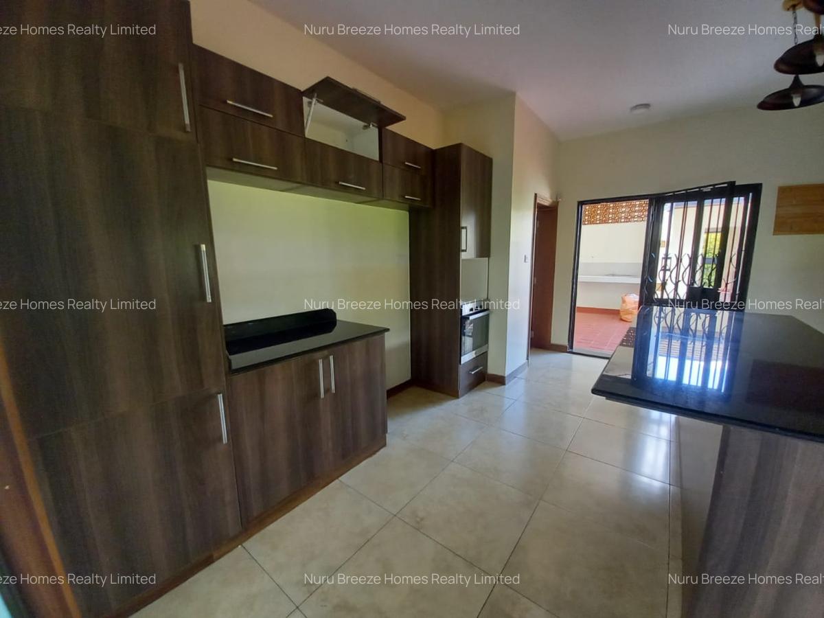 4 Bed Townhouse with En Suite in Runda - 16