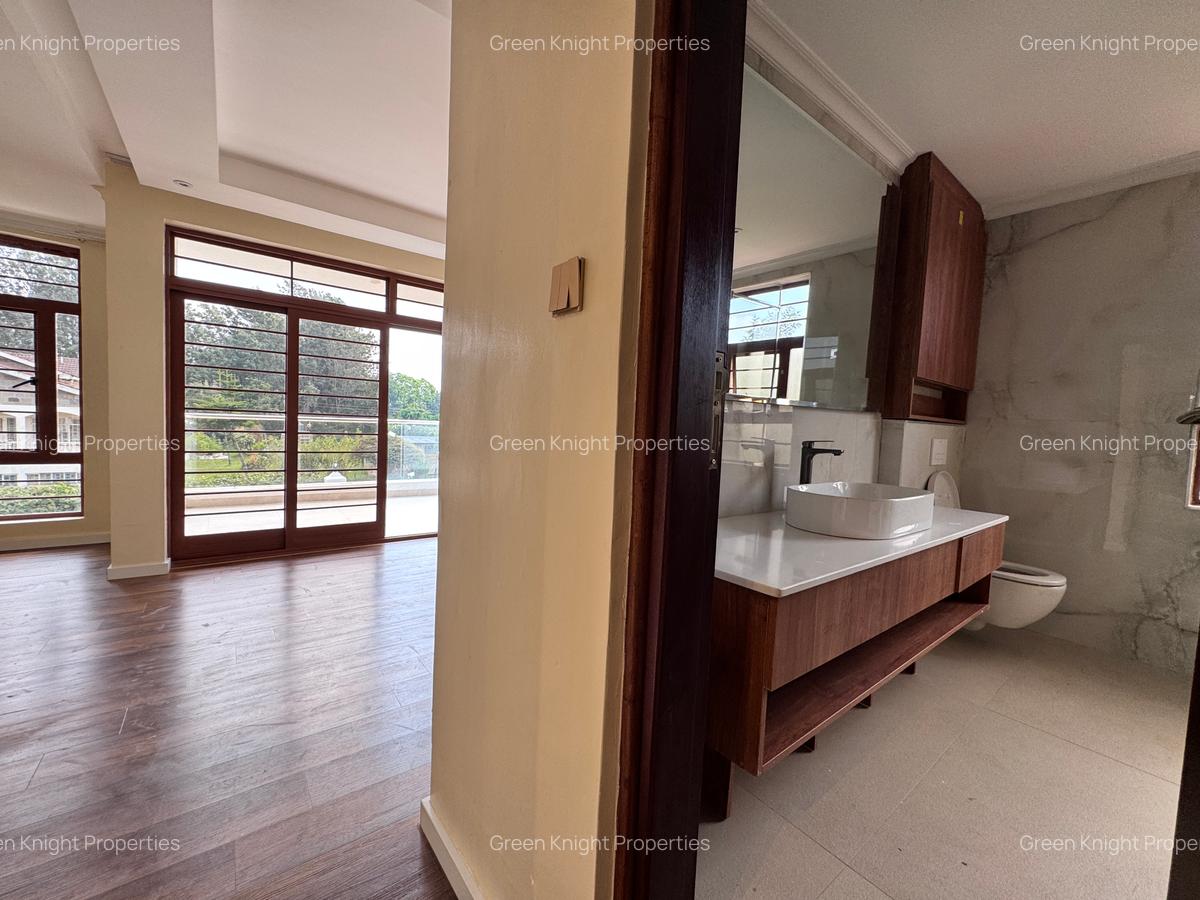 4 Bed House with En Suite in Karen - 8