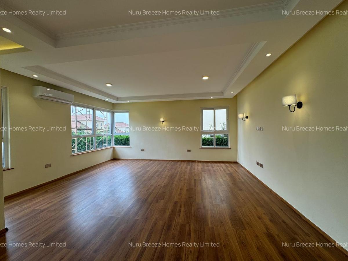 4 Bed Townhouse with En Suite in Kiambu Road - 4