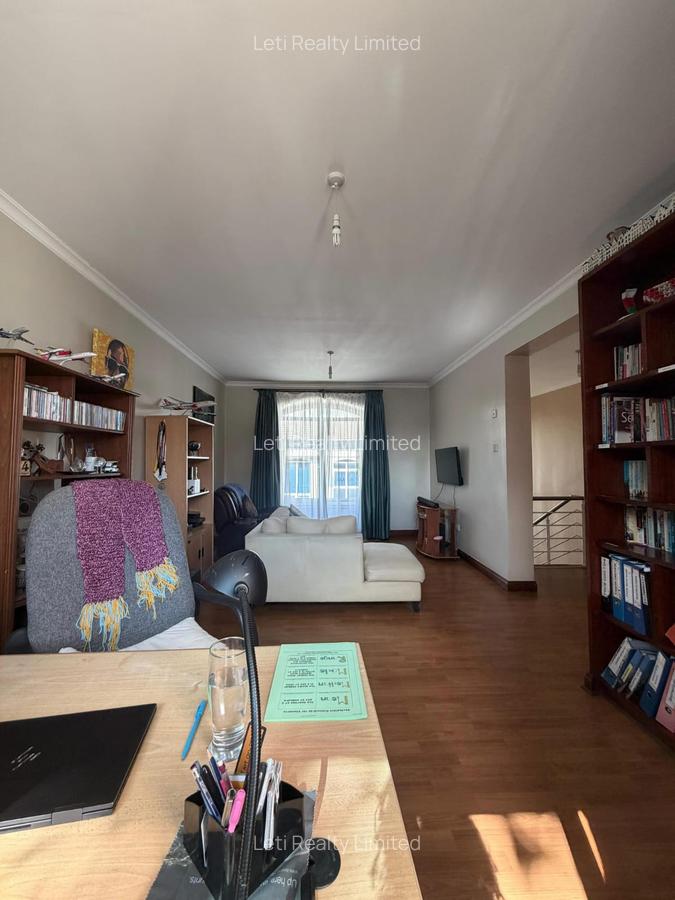 4 Bed Townhouse with En Suite in Lavington - 4