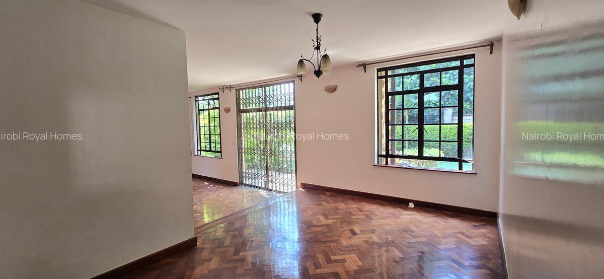 4 Bed Townhouse with En Suite at Lavington James Gichuru - 20