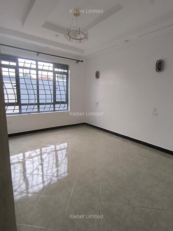 4 Bed Townhouse with En Suite in Ruiru - 7