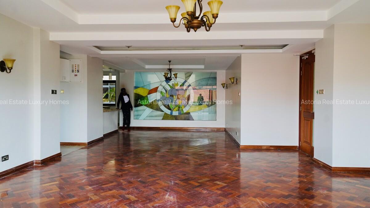 4 Bed Apartment with En Suite at 2026-535 - 7