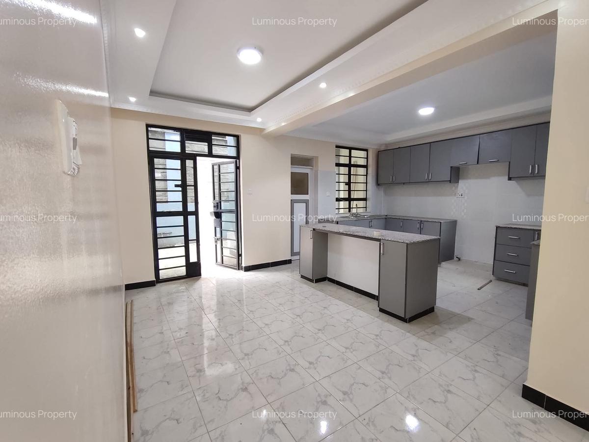 4 Bed House with En Suite at Kenyatta Road - 3
