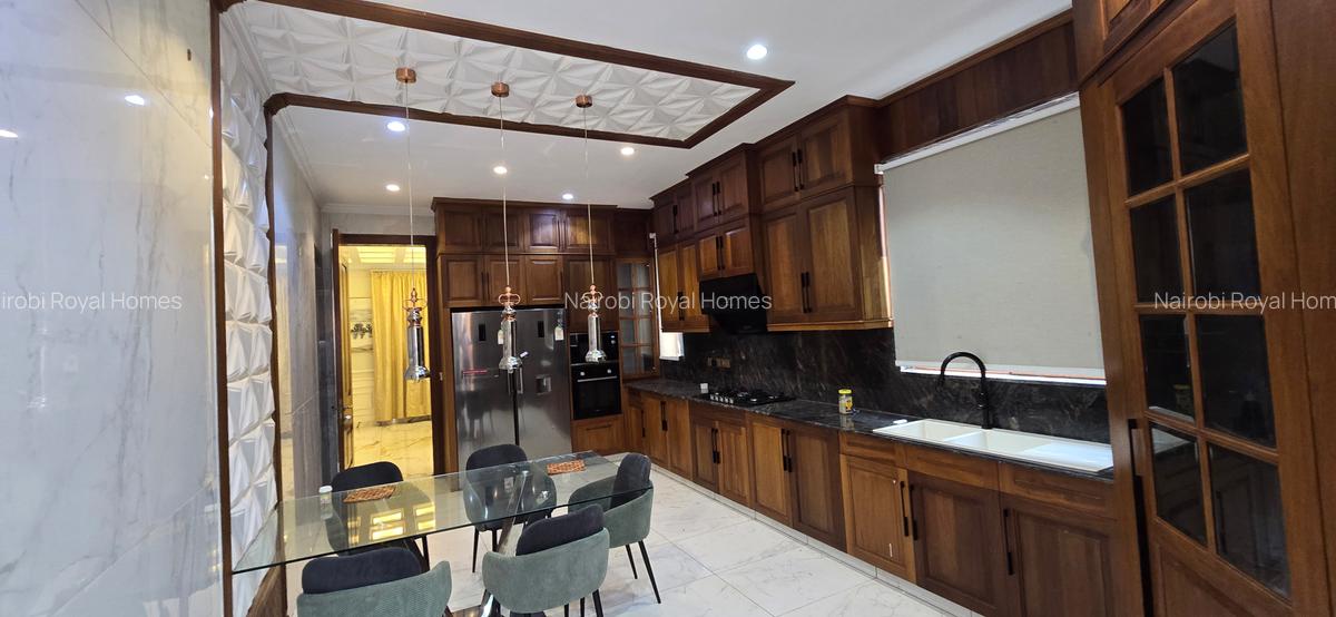 6 Bed Townhouse with En Suite at Lavington Green - 18