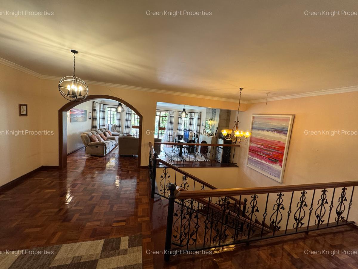 6 Bed House with En Suite in Runda - 13