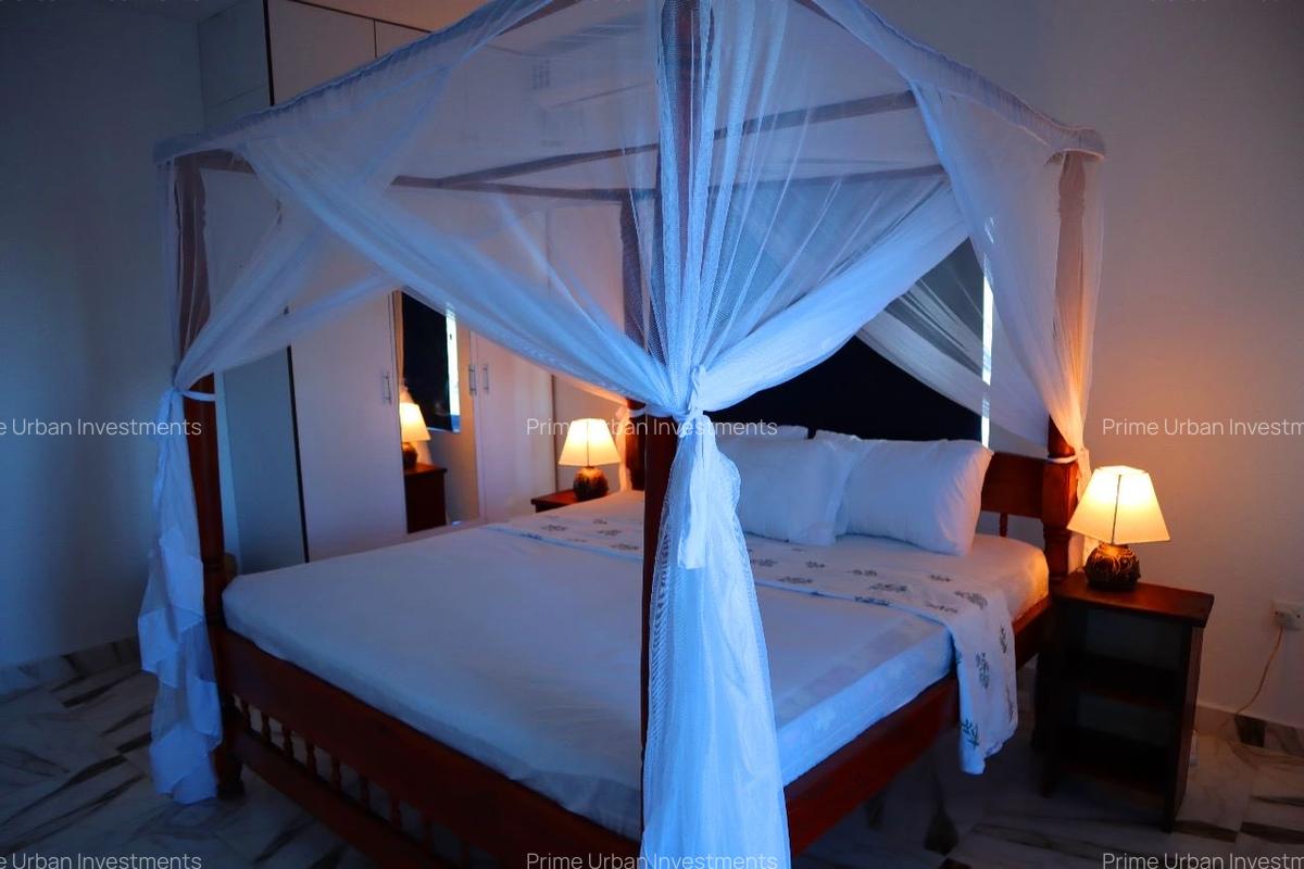 4 Bed Villa with En Suite at Watamu Beach - 14