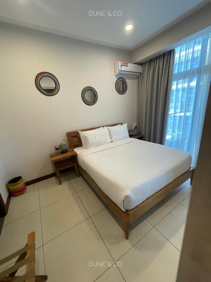 Serviced 2 Bed Apartment with En Suite in Westlands Area - 13