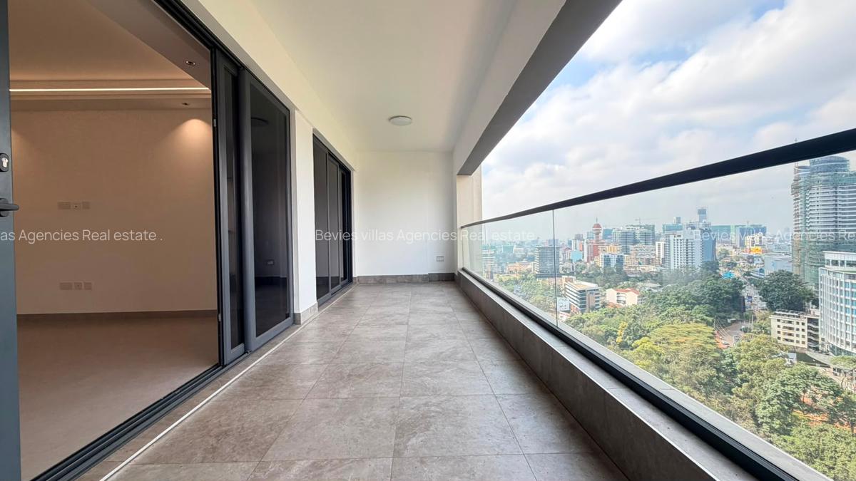 3 Bed Apartment with En Suite at Spring Valley - 4