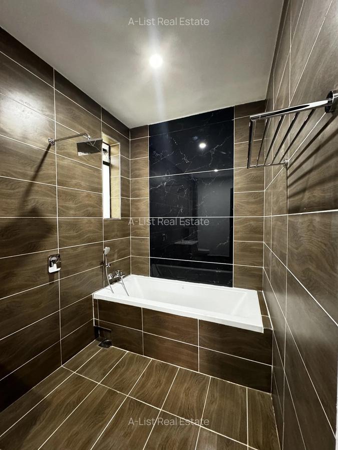 4 Bed Townhouse with Swimming Pool at Kirawa Road - 11