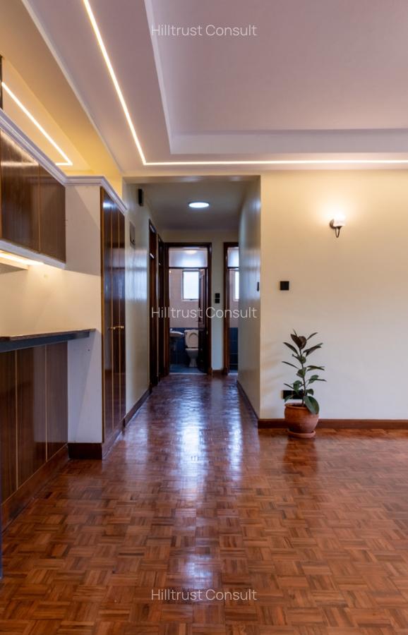 3 Bed Apartment with En Suite in Rhapta Road - 10