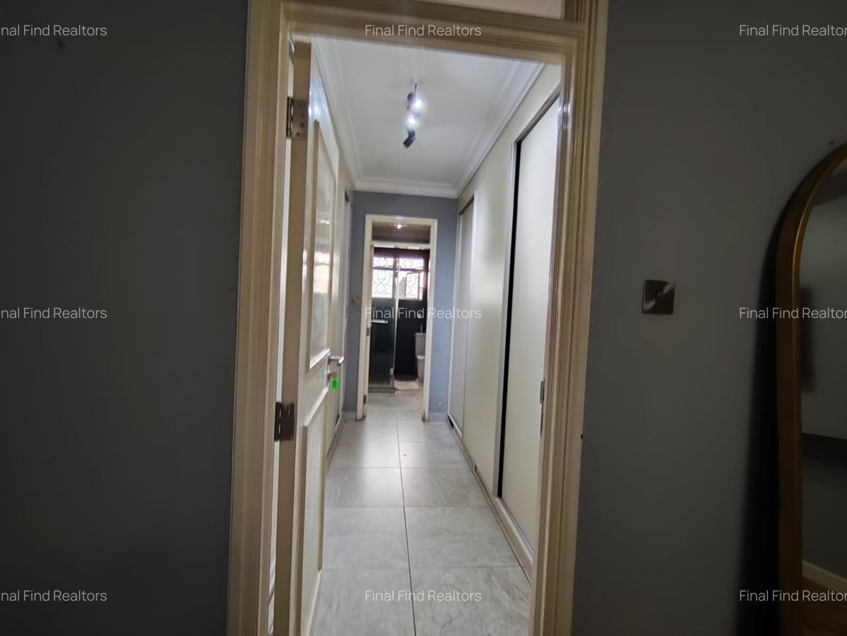 Furnished 3 Bed Apartment with Parking in Riverside - 13