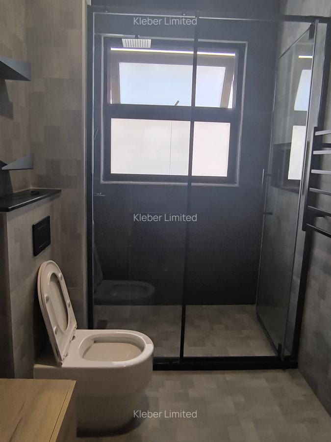 4 Bed Villa with En Suite in Lavington - 15