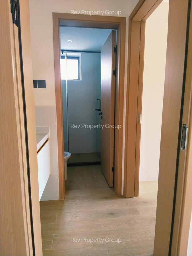 1 Bed Apartment with En Suite in Westlands Area - 11