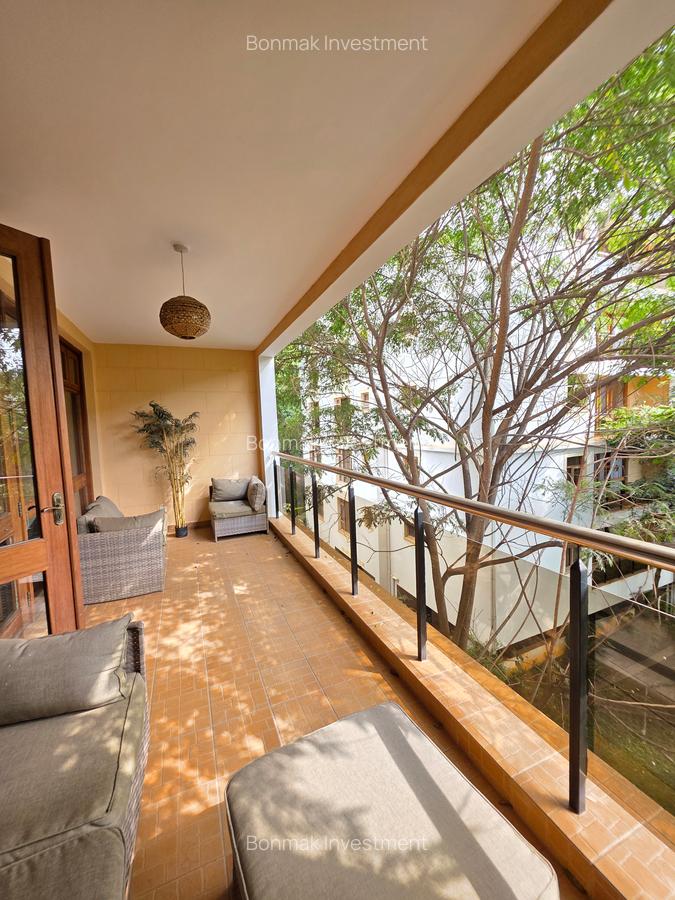 Furnished 3 Bed Apartment with En Suite at Riverside Drive - 7
