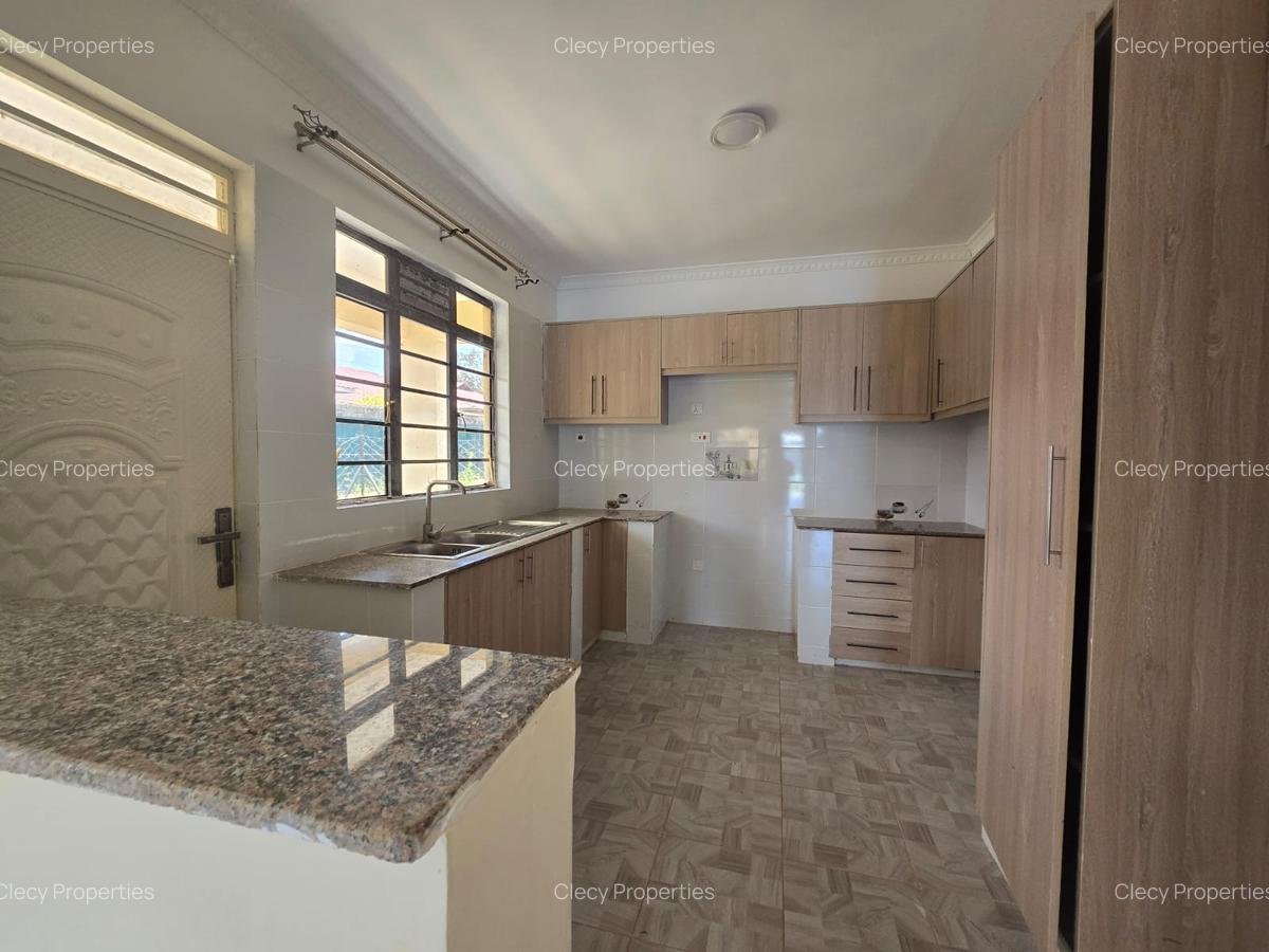 3 Bed House with En Suite at Kenyatta Road - 6