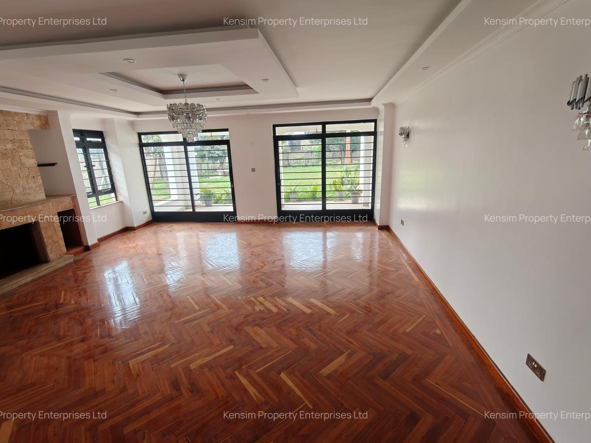 5 Bed House with En Suite in Runda - 8